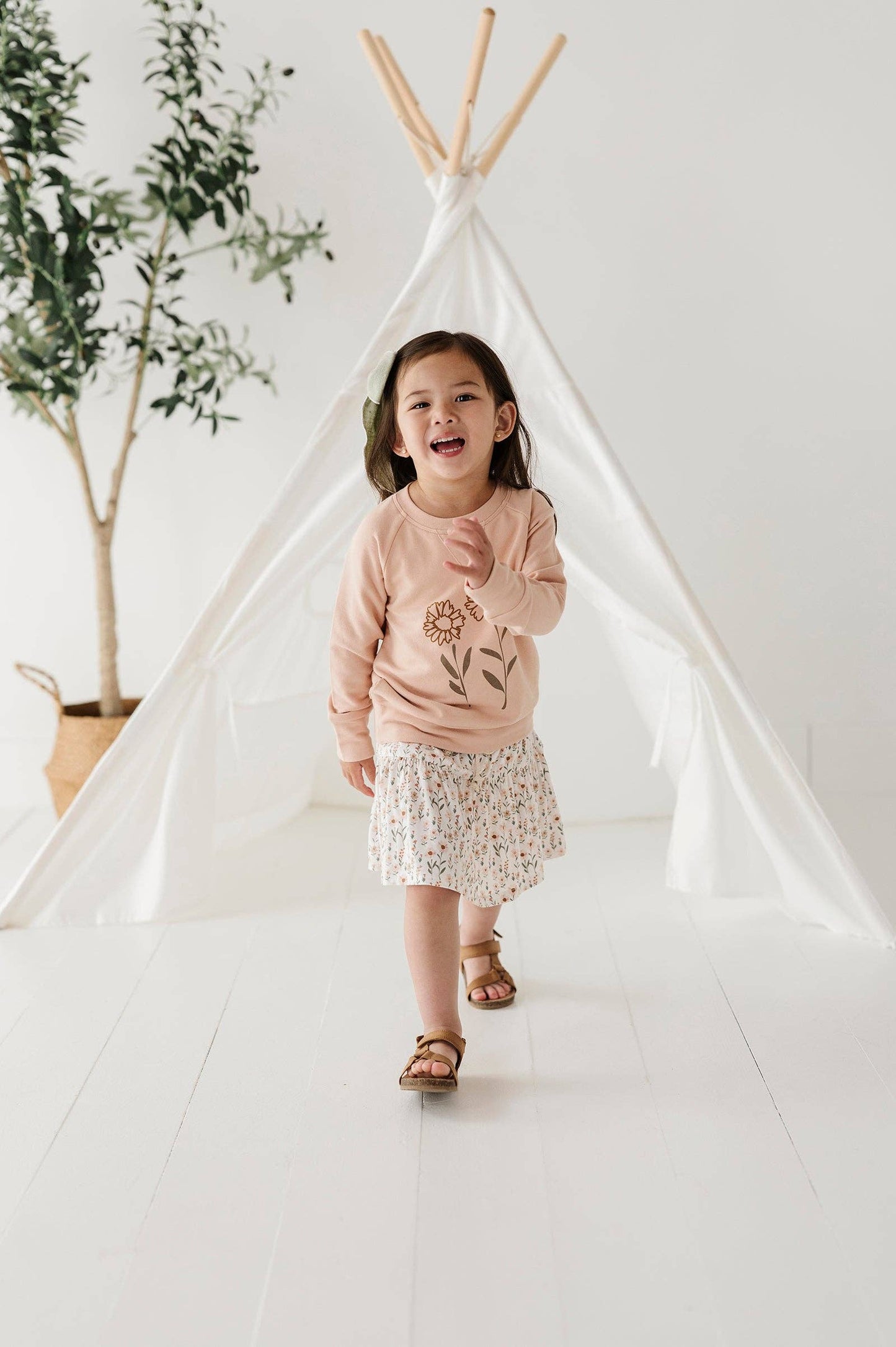 Kid's Raglan Sweatshirt
