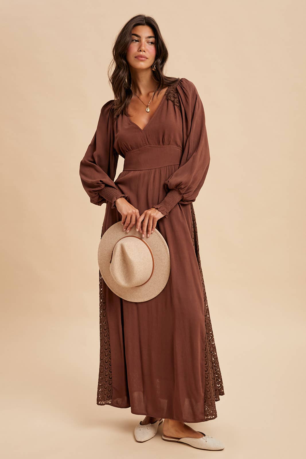 LACE PANEL V NECK MAXI DRESS
