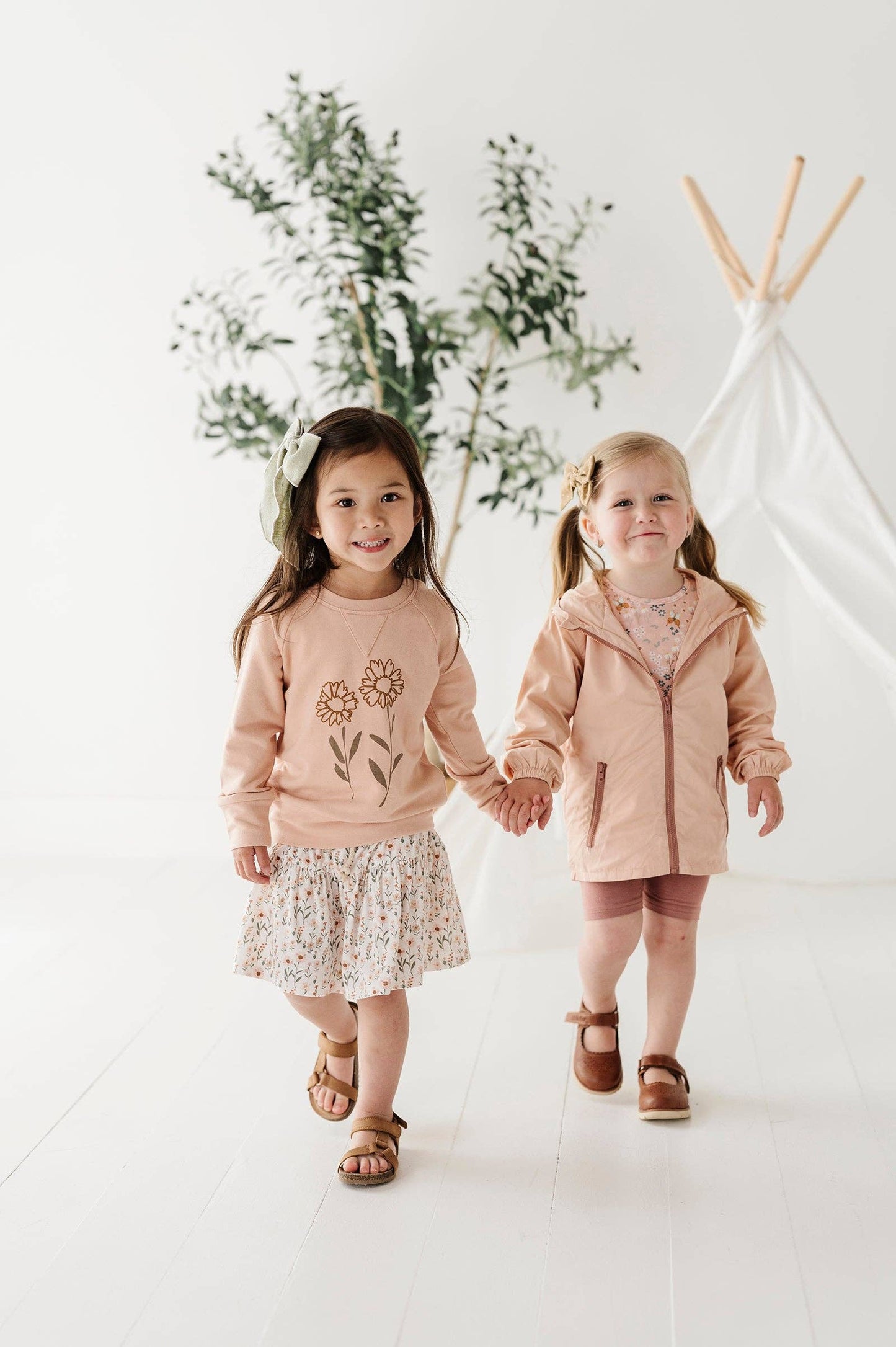 Kid's Raglan Sweatshirt