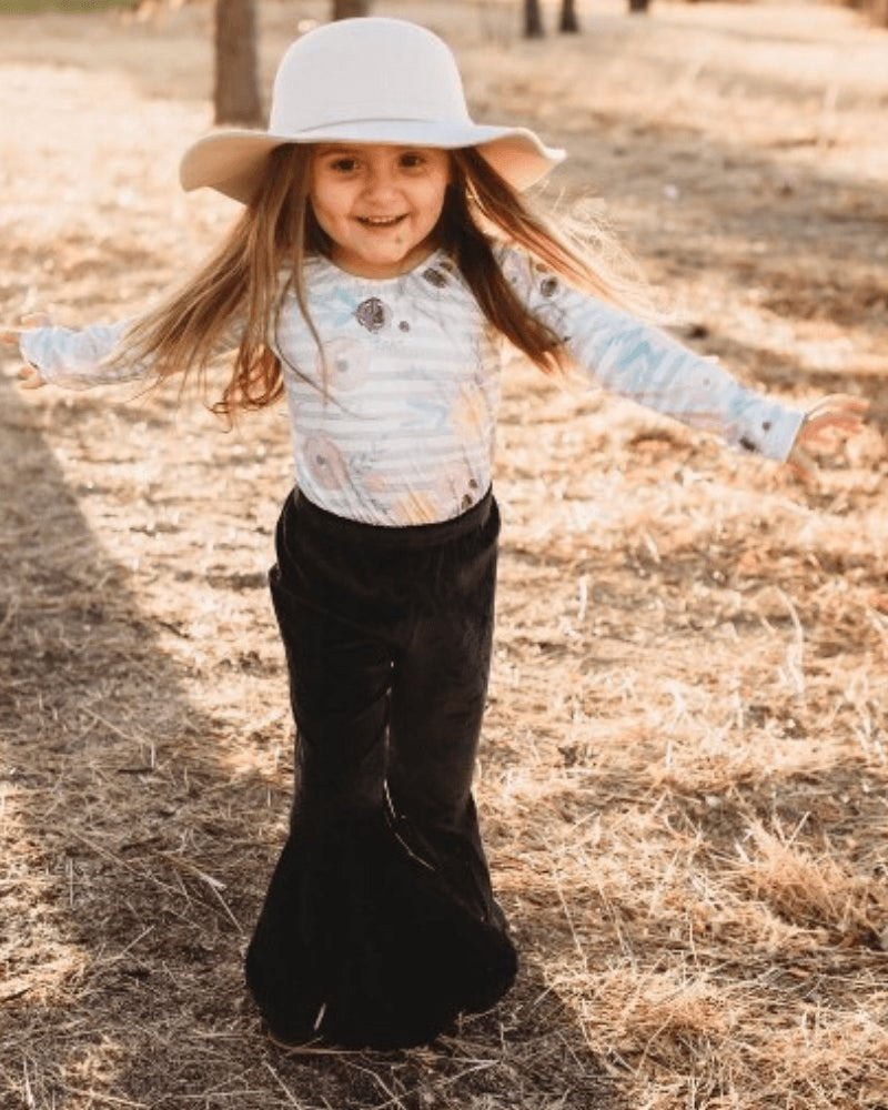 PLEATED VELOUR BELL BOTTOMS - BLACK