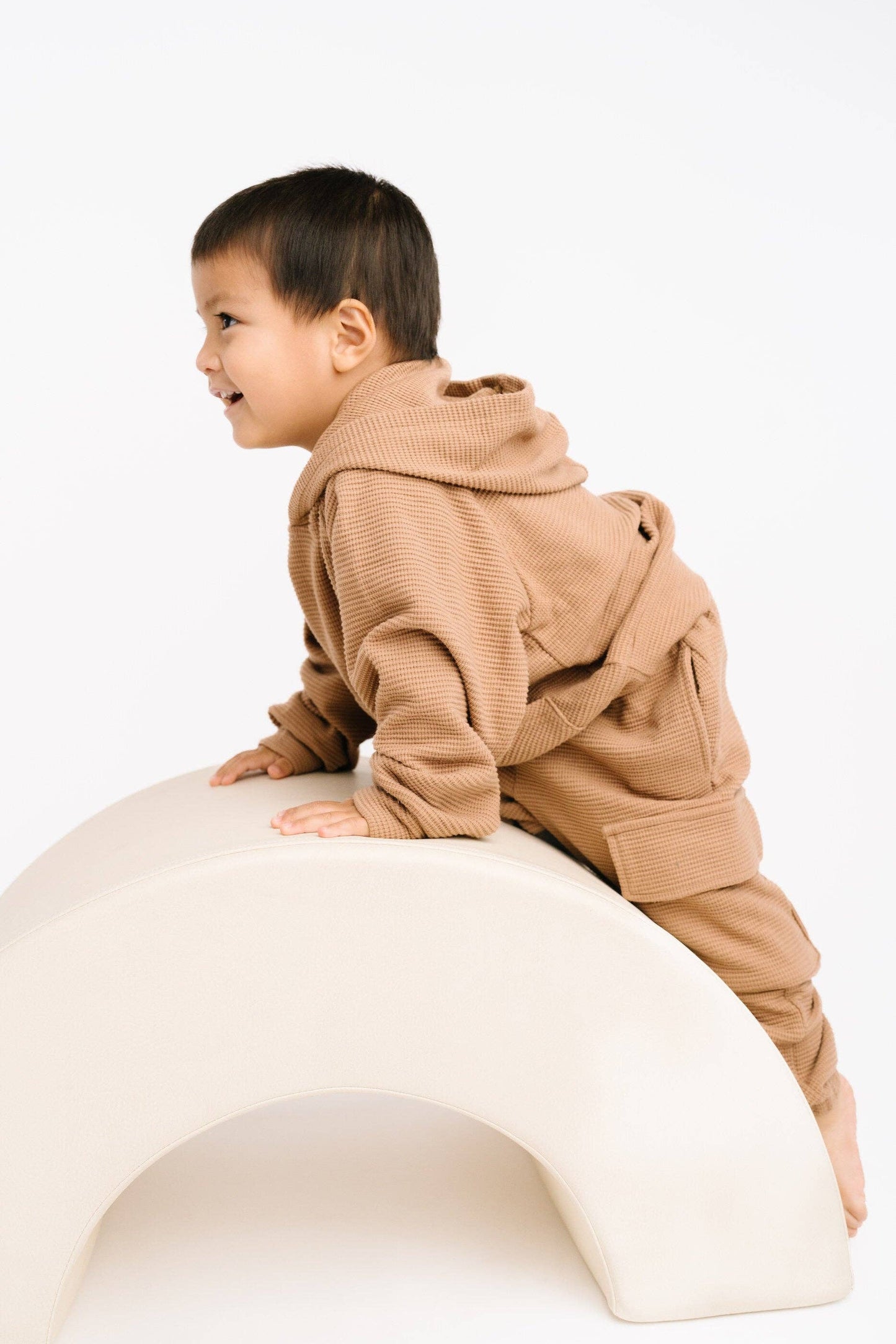 Toasted Almond Waffle Cargo Set