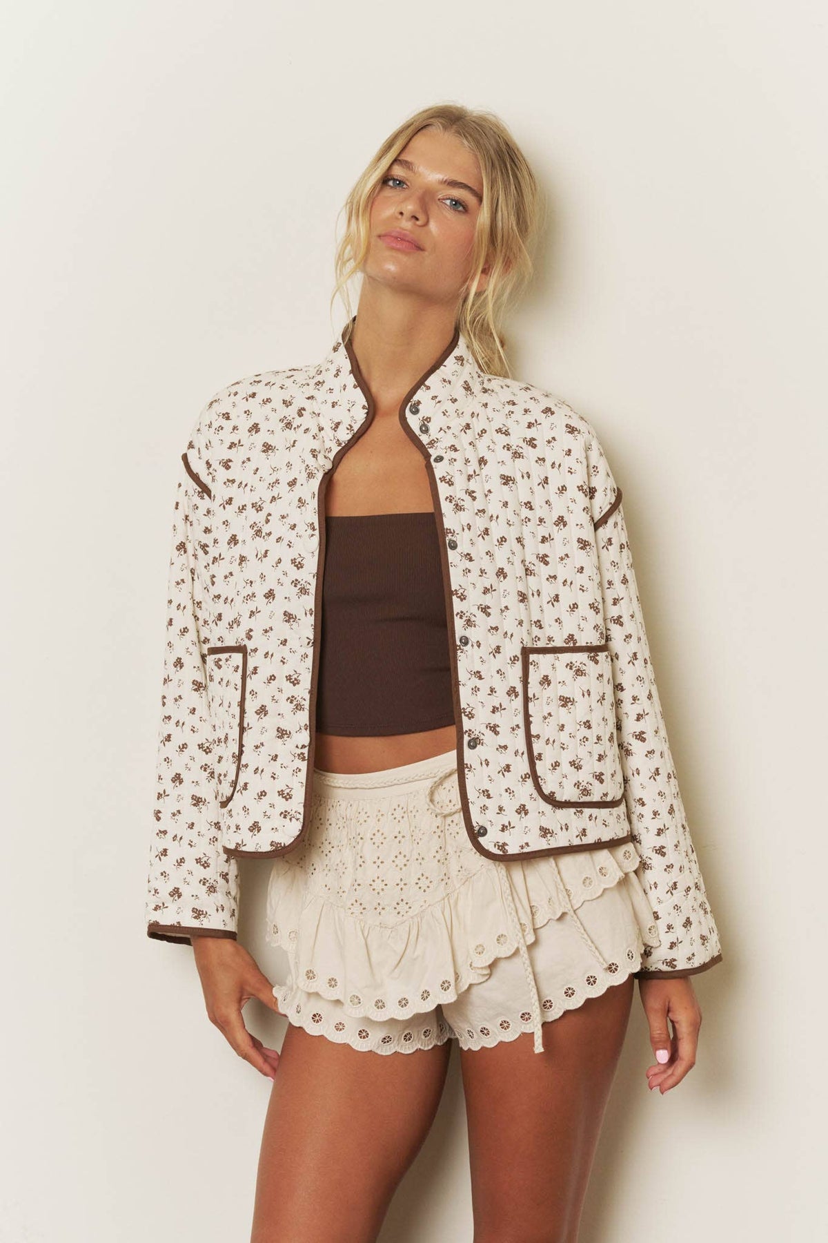 FLORAL PRINT SNAP BUTTON QUILTED JACKET