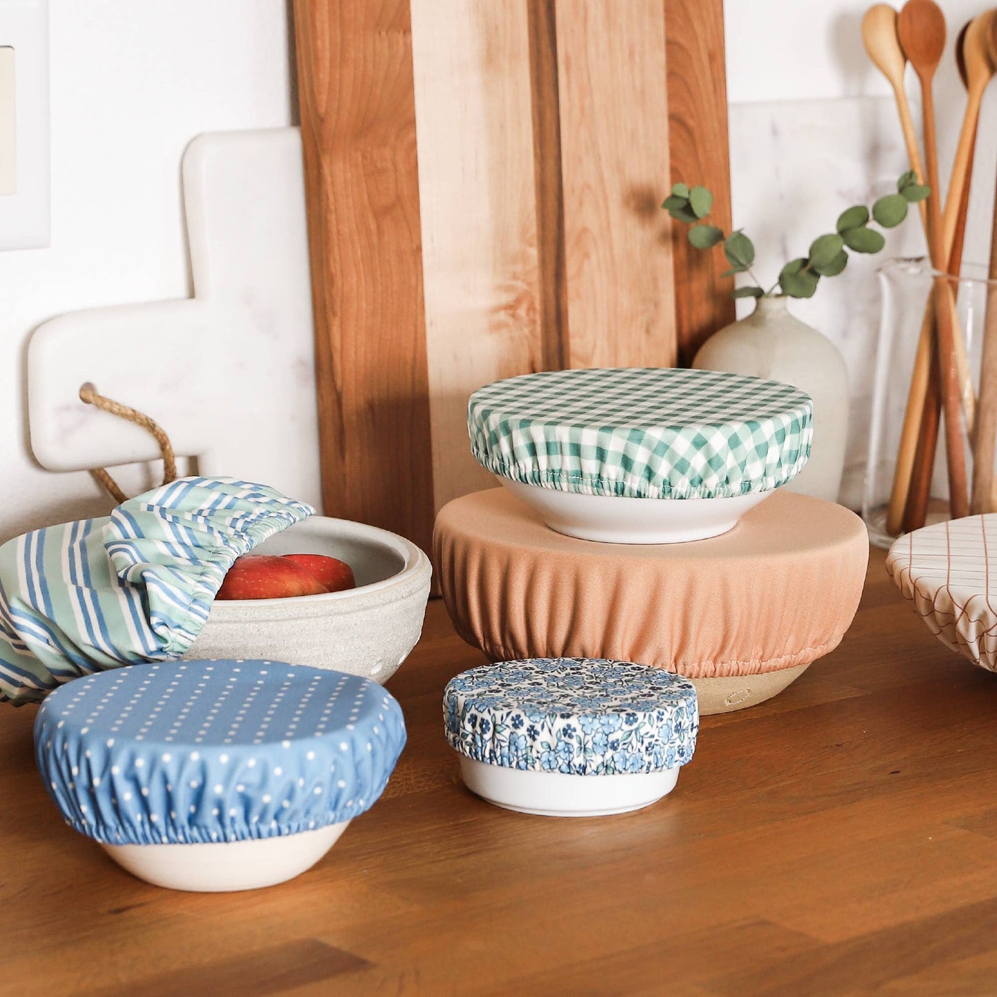 Sustainable Bowl Caps for Food Storage