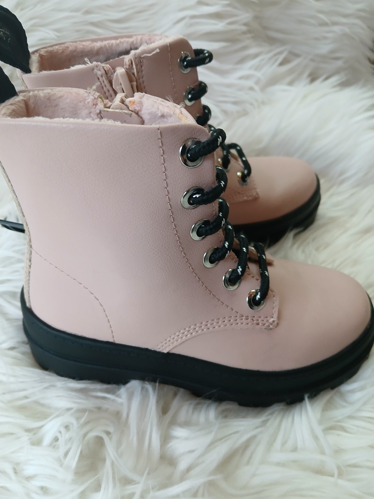 Nwt girls H&M pink combat boots