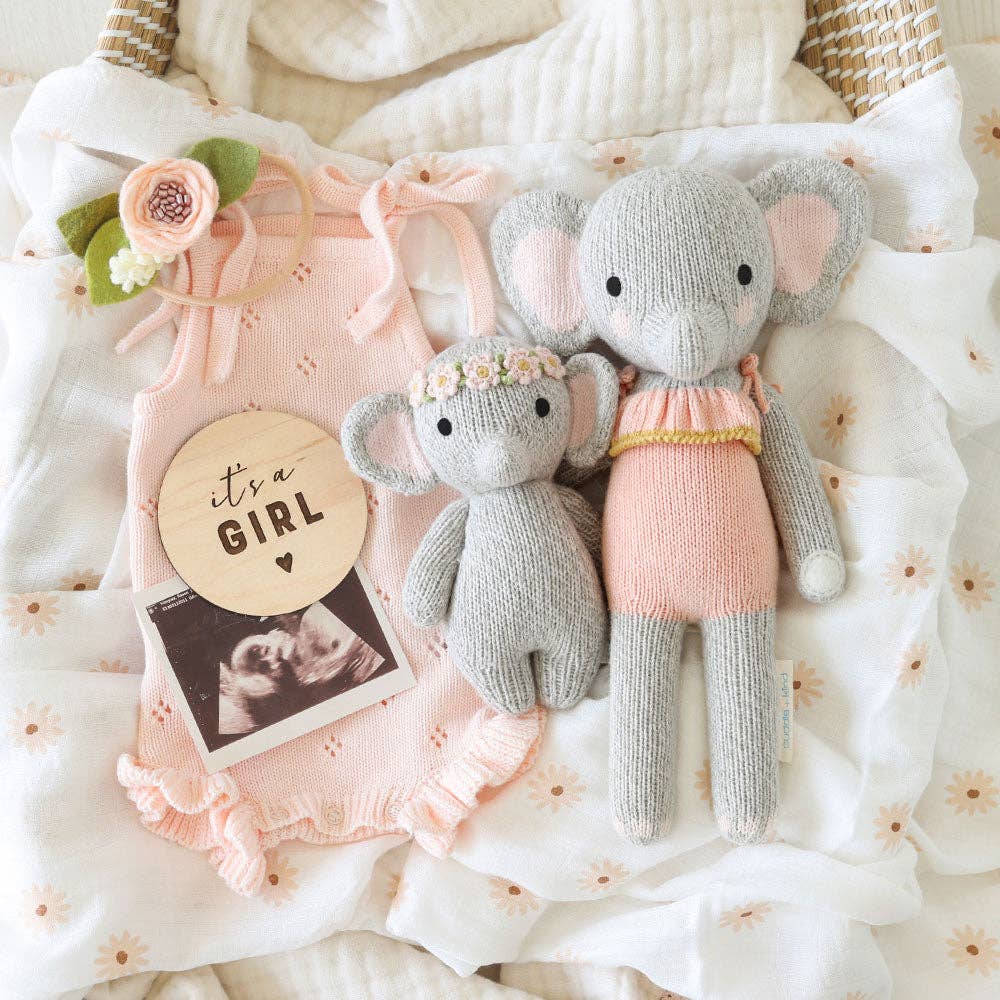 Baby elephant (blush floral), gives 5 meals