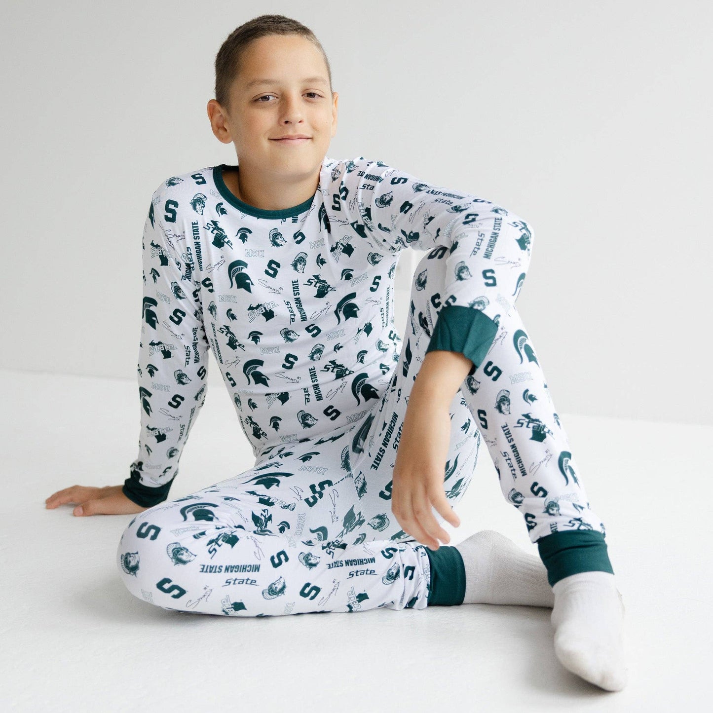 Michigan State Spartans Two-Piece Pajama Set