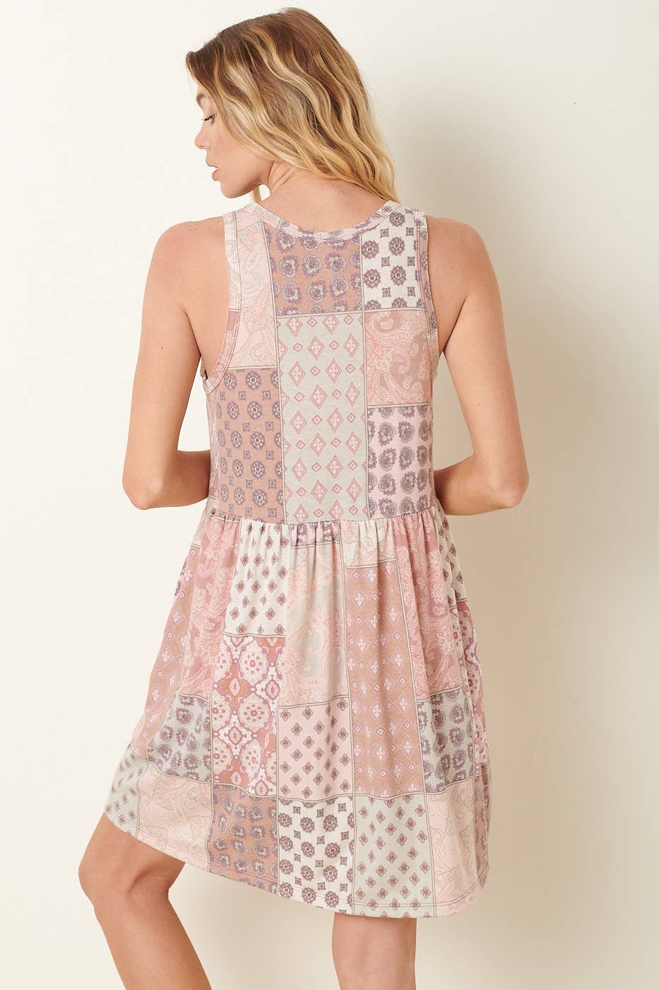 PATCH PRINT ROUND NECK BABYDOLL MINI DRESS